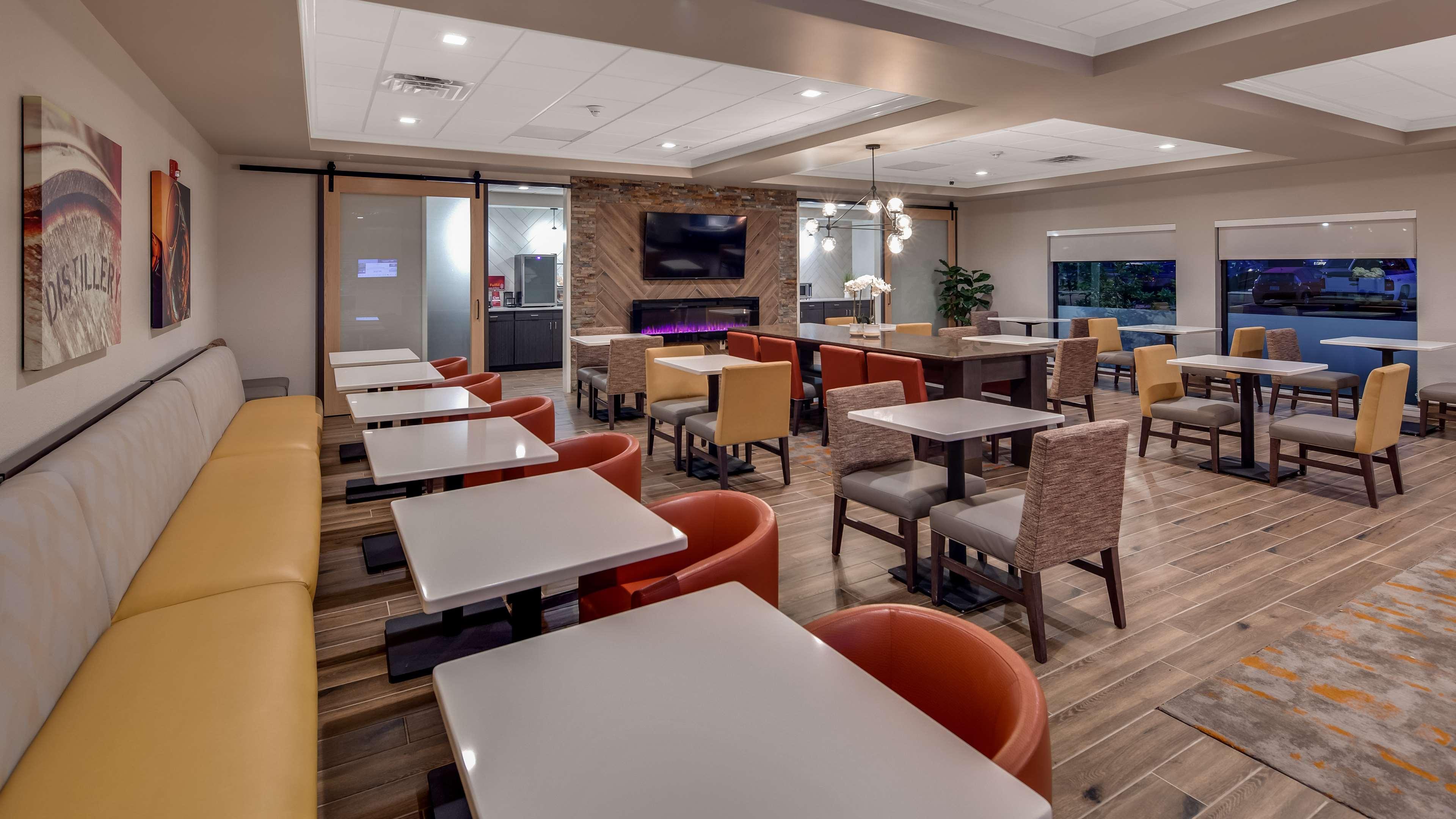 Best Western Plus Elizabethtown Inn & Suites Exteriér fotografie